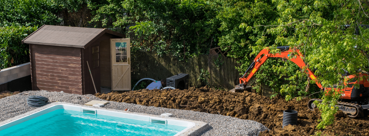 Création d'un jardin par DC PaYsage à l'arrière d'une maison sur l'île de Ré